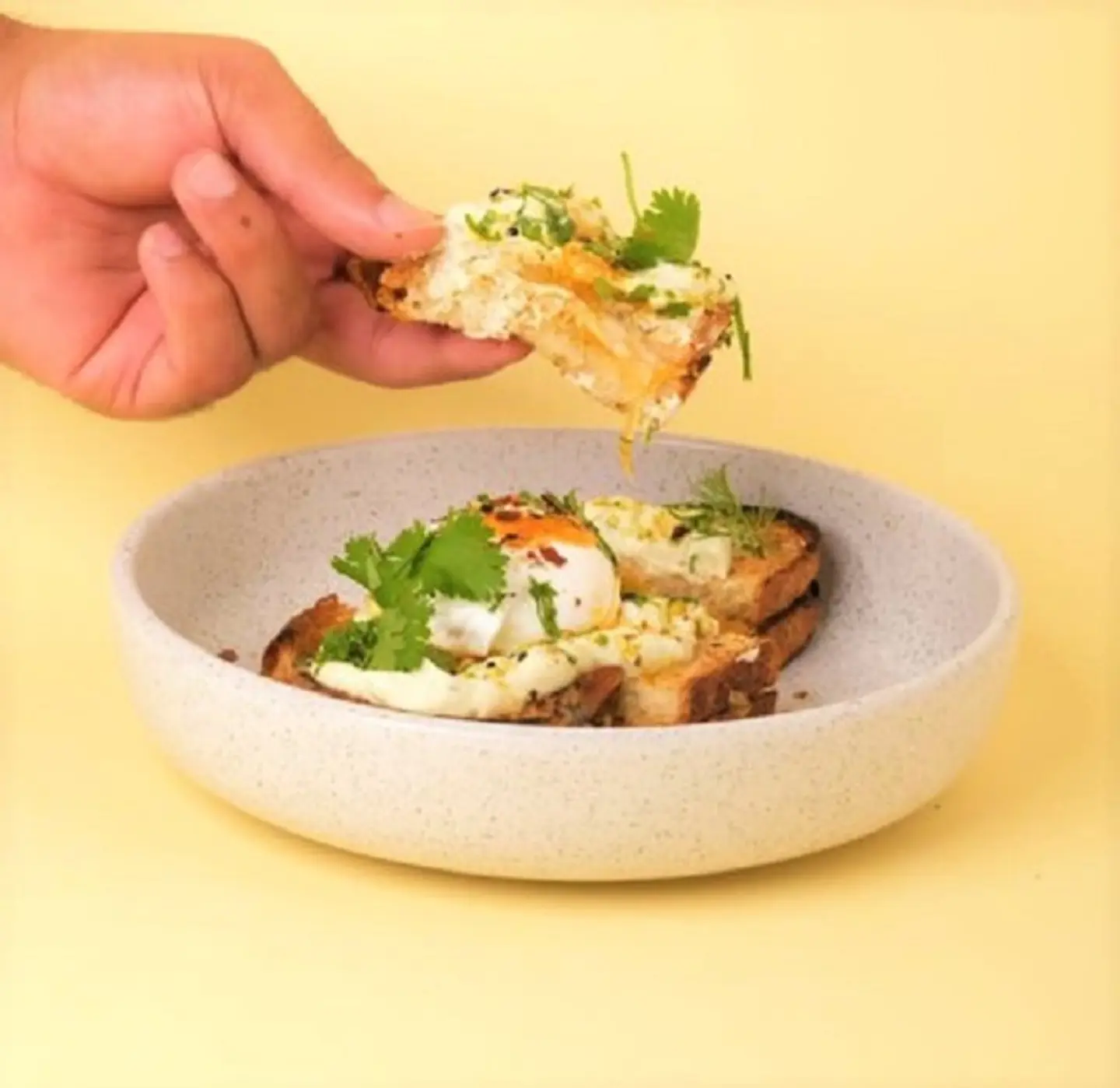 لبنة بالبيض