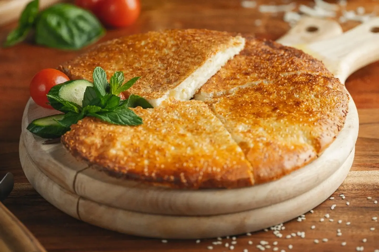 عصرونية زعتر وجبنة