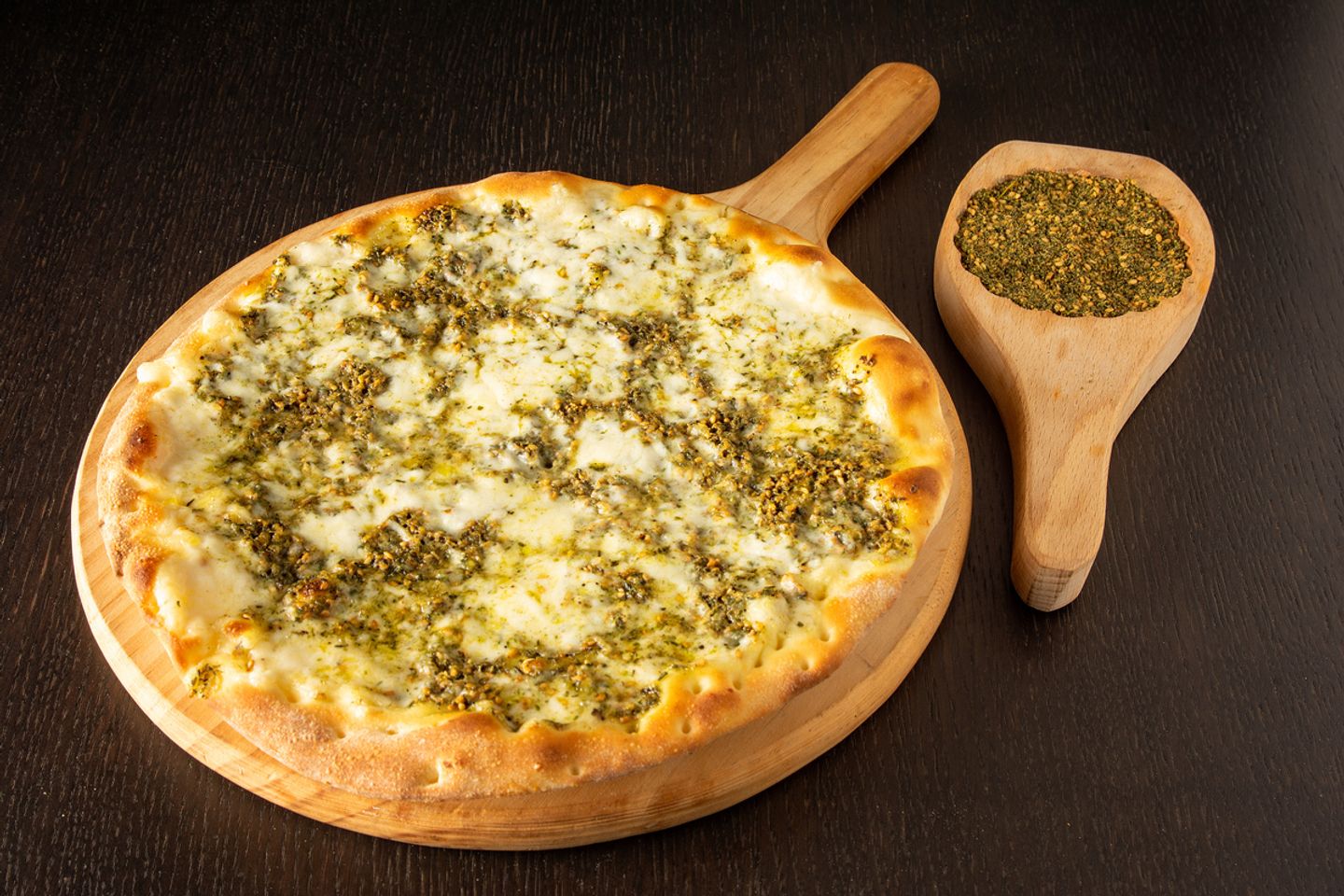 جبنة عكاوي زعتر