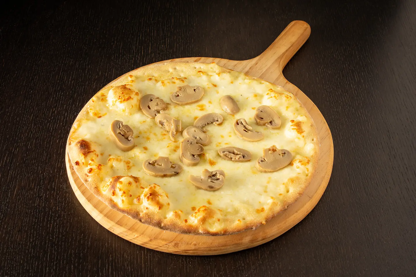 Cheese With Mushrooms