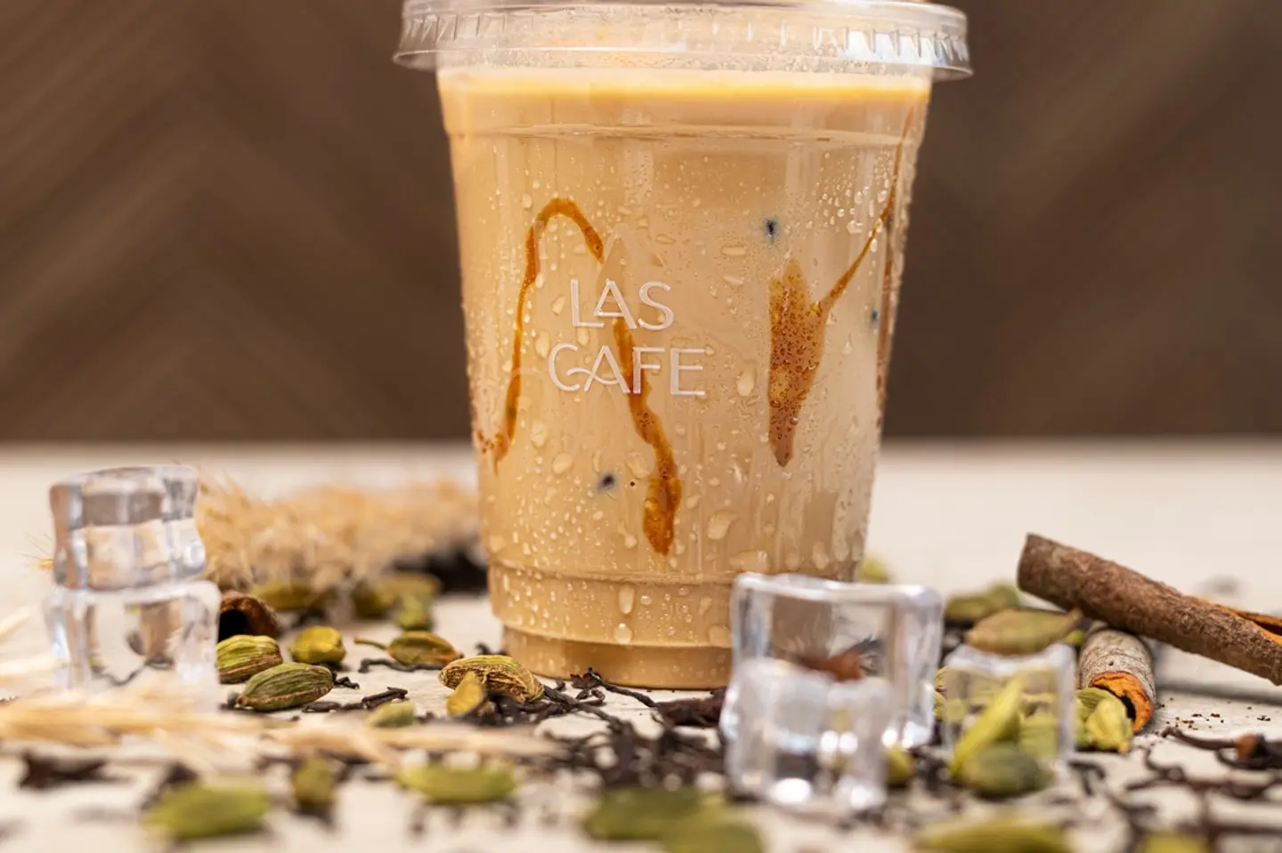 آيس عدني لاس