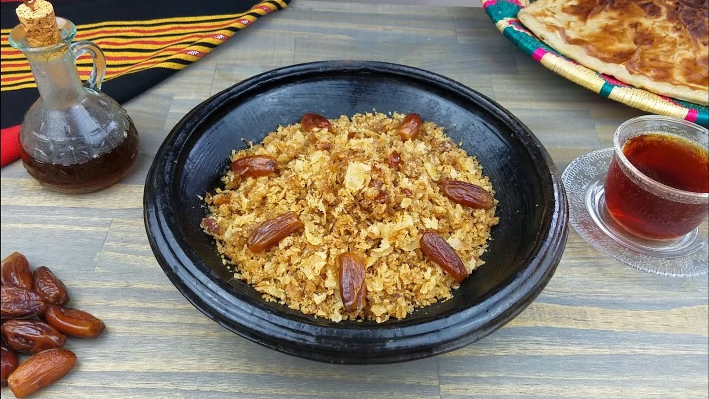 فتة تمر