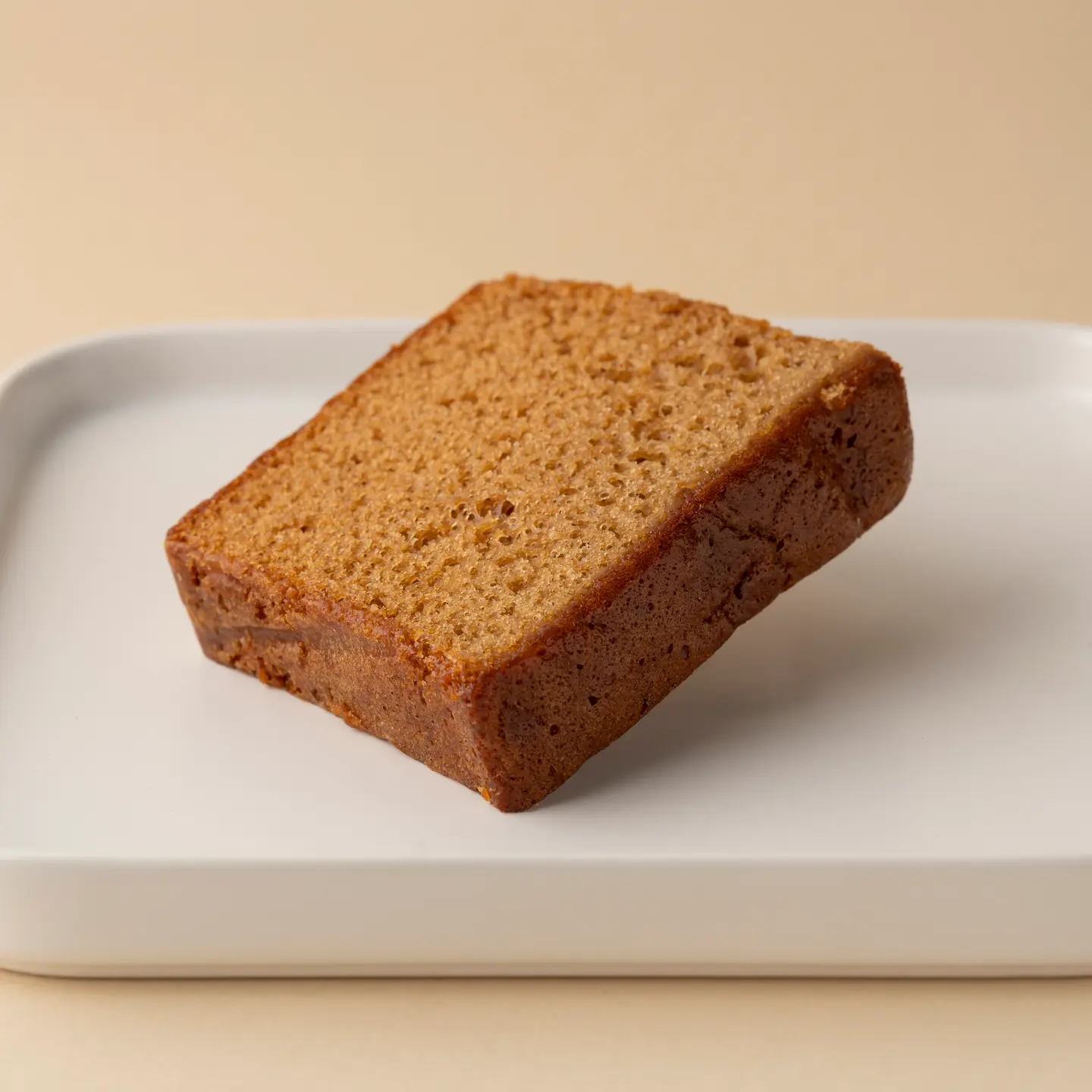 انقلش كيك بالتمر