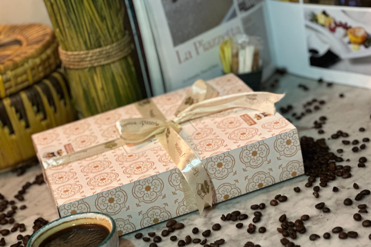 Tiramisu Cake Box