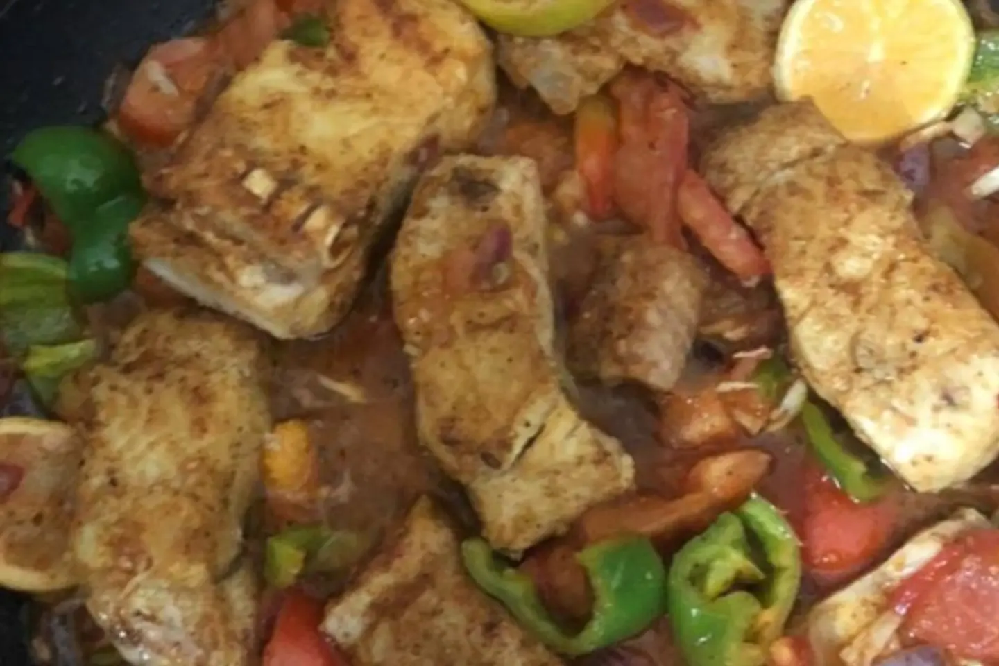 سمك مكشن