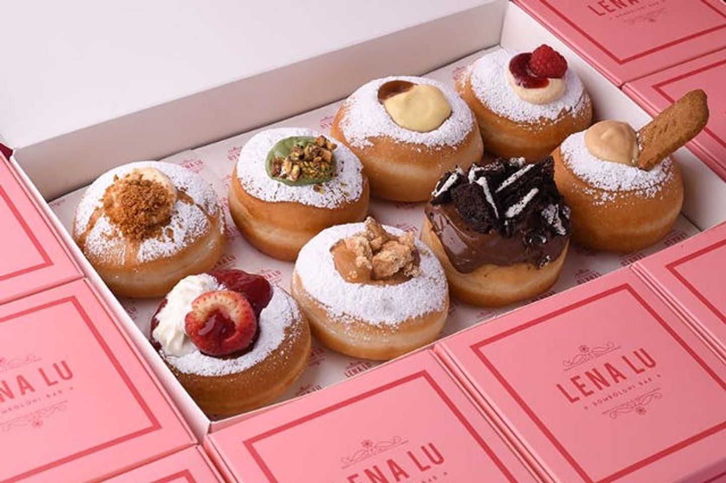 Lena Lu Signature Box (8 Pieces)