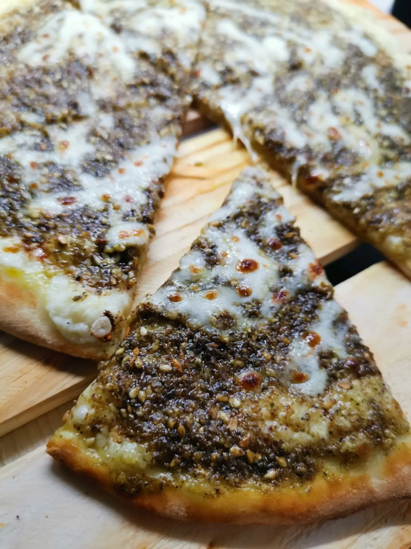 زعتر بالجبن