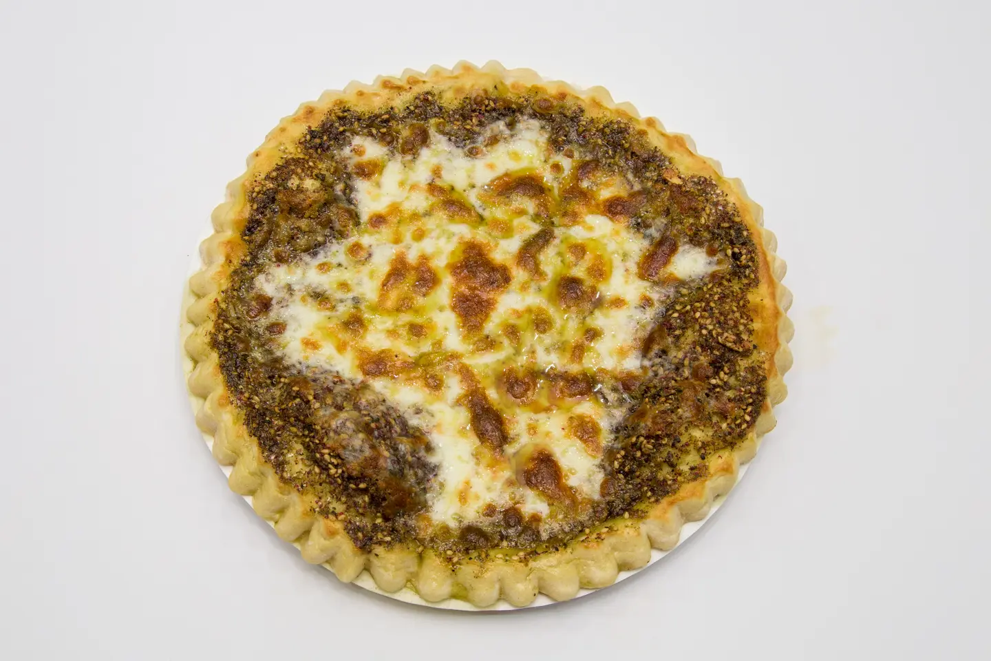 فطيرة زعتر مع جبن