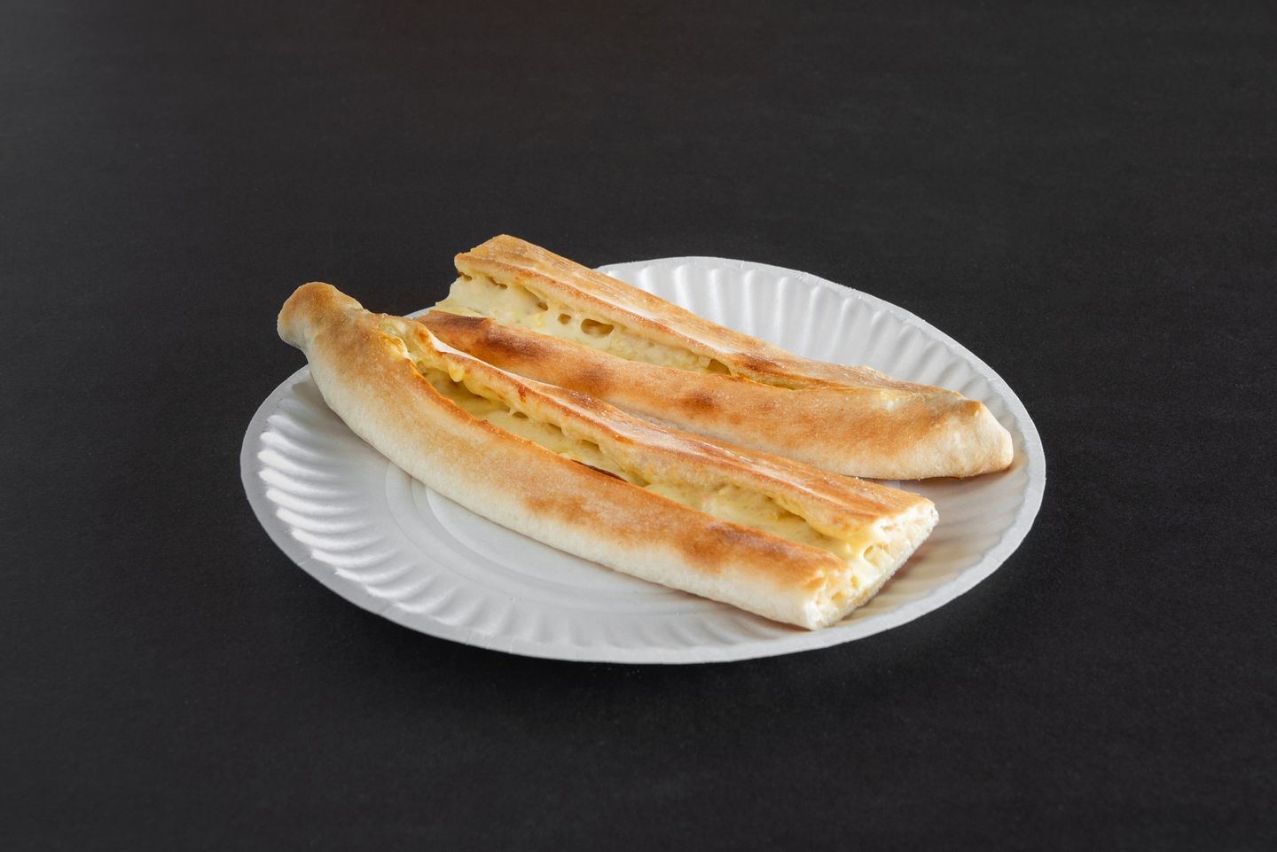 فطيرة جبن قشقوان