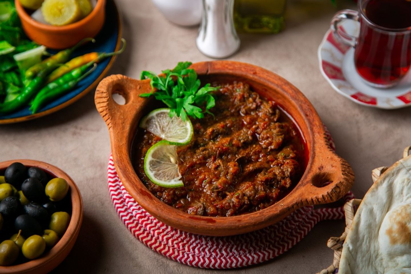 Meat With Tomatoes