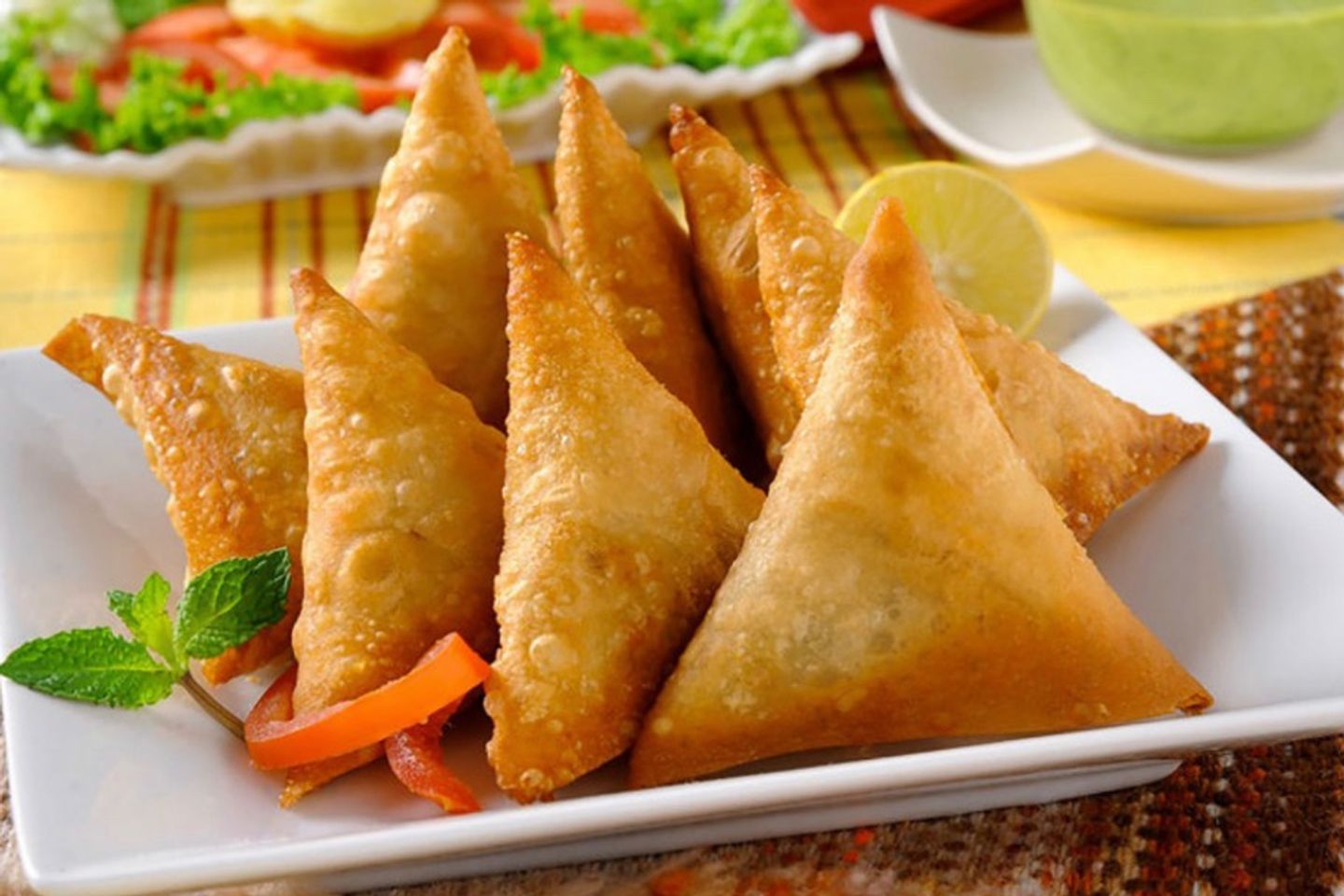 سمبوسة جبن وبطاطس