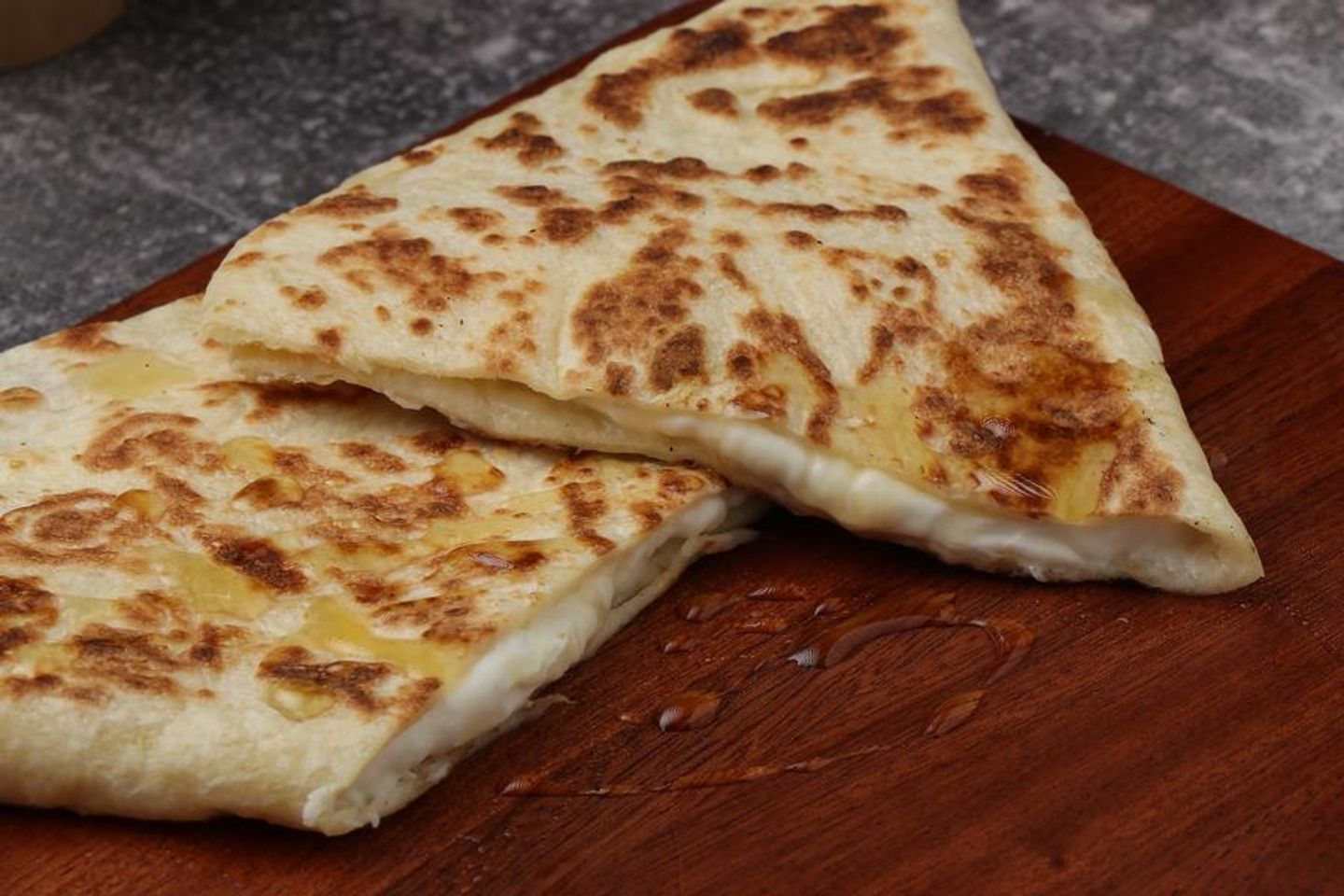 جباتي لبنة بالجبن
