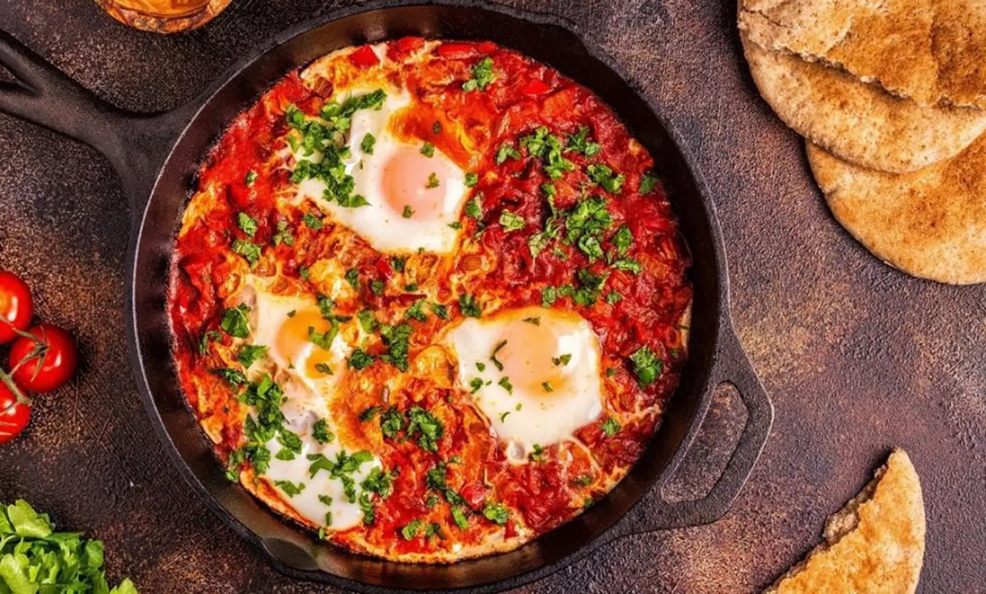Shakshouka With Cheese