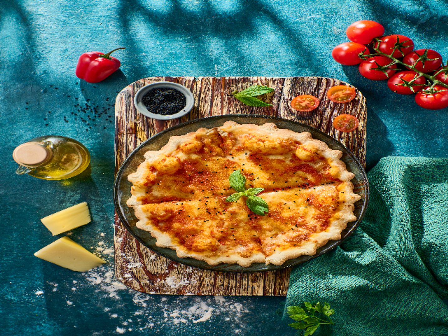 Muhammara Manqousheh With Cheese