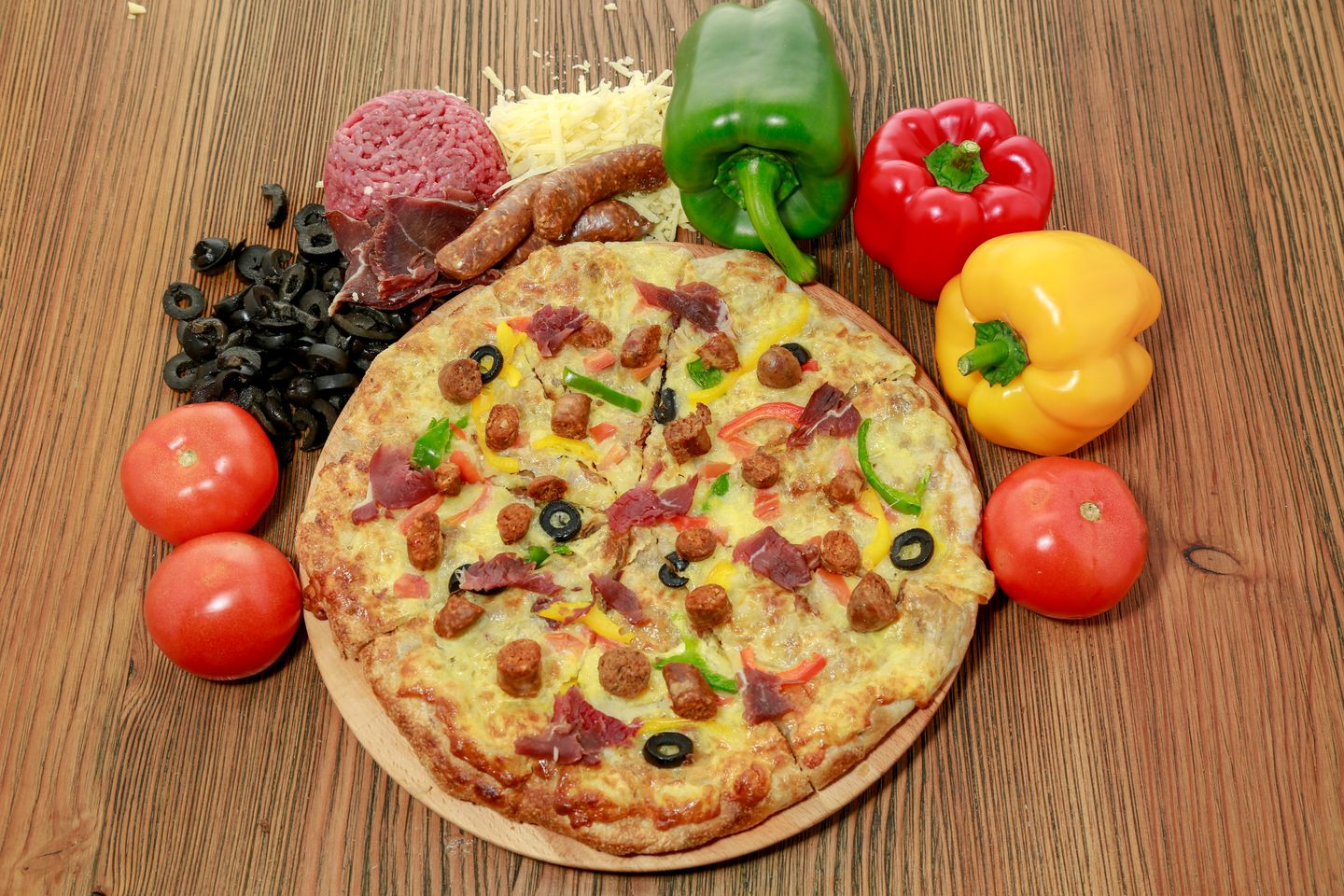 Mix Chicken And Meat Pie - Medium