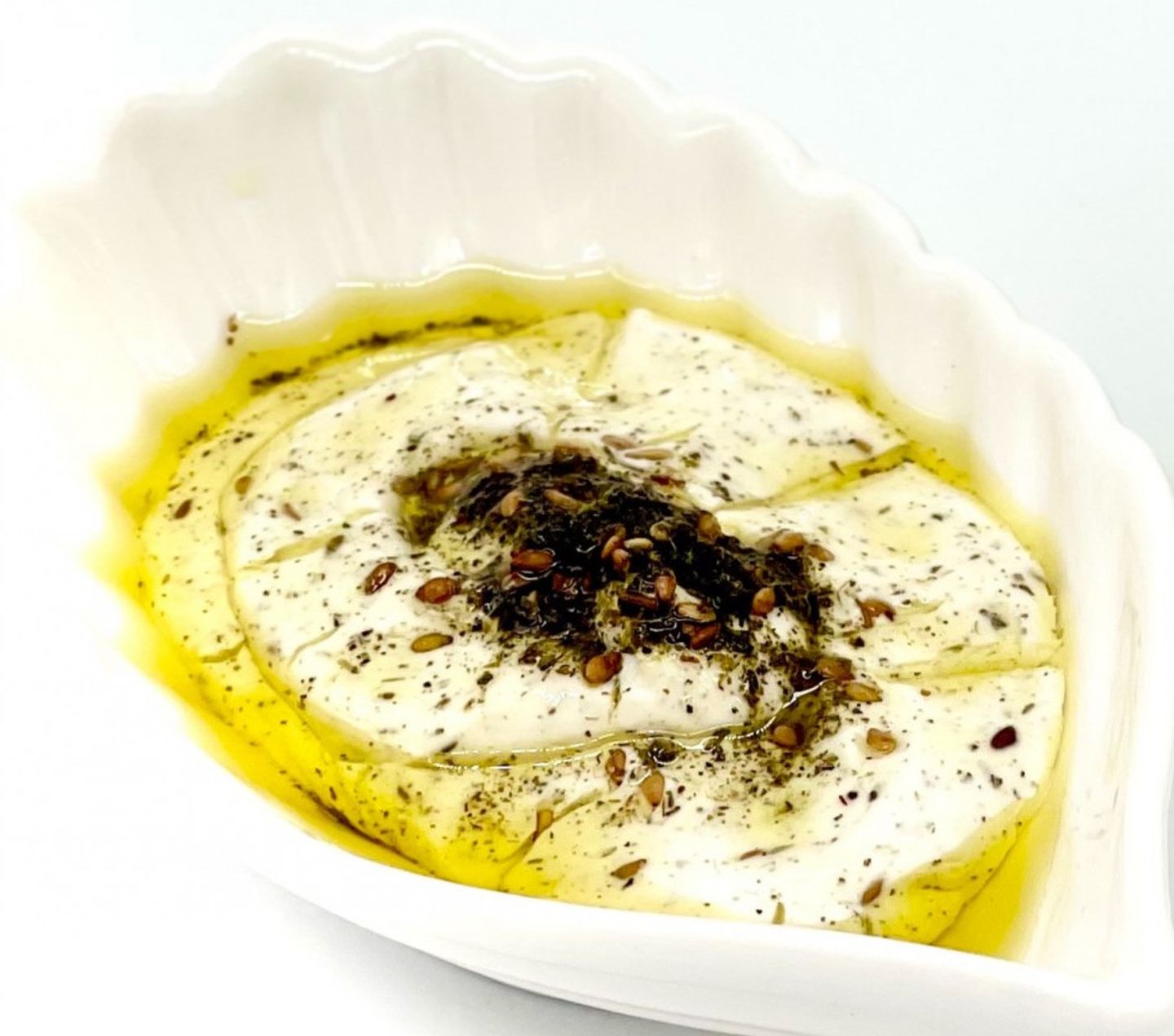 لبنة زيتون زعتر