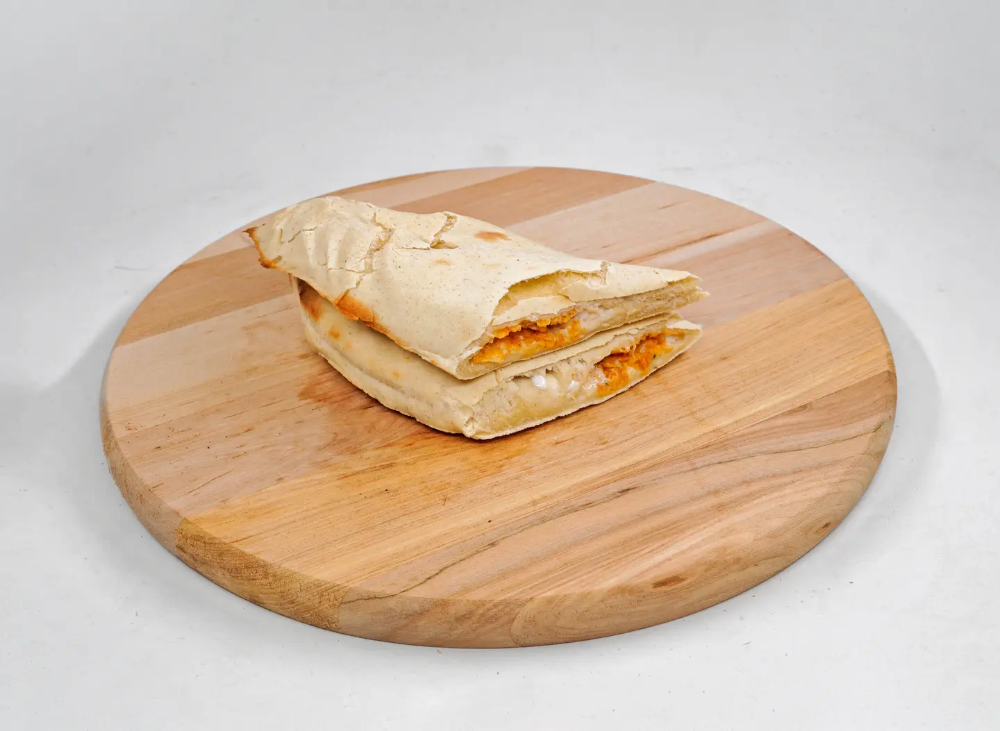 Cheese And Omani Chips  White