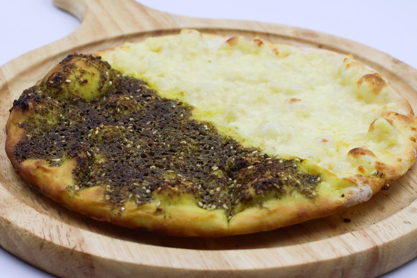 Zaatar With Akkawi Cheese