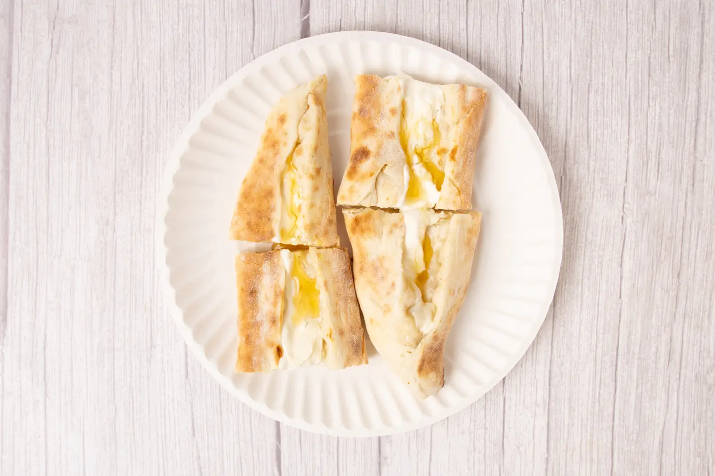 فطيرة لبنه وعسل