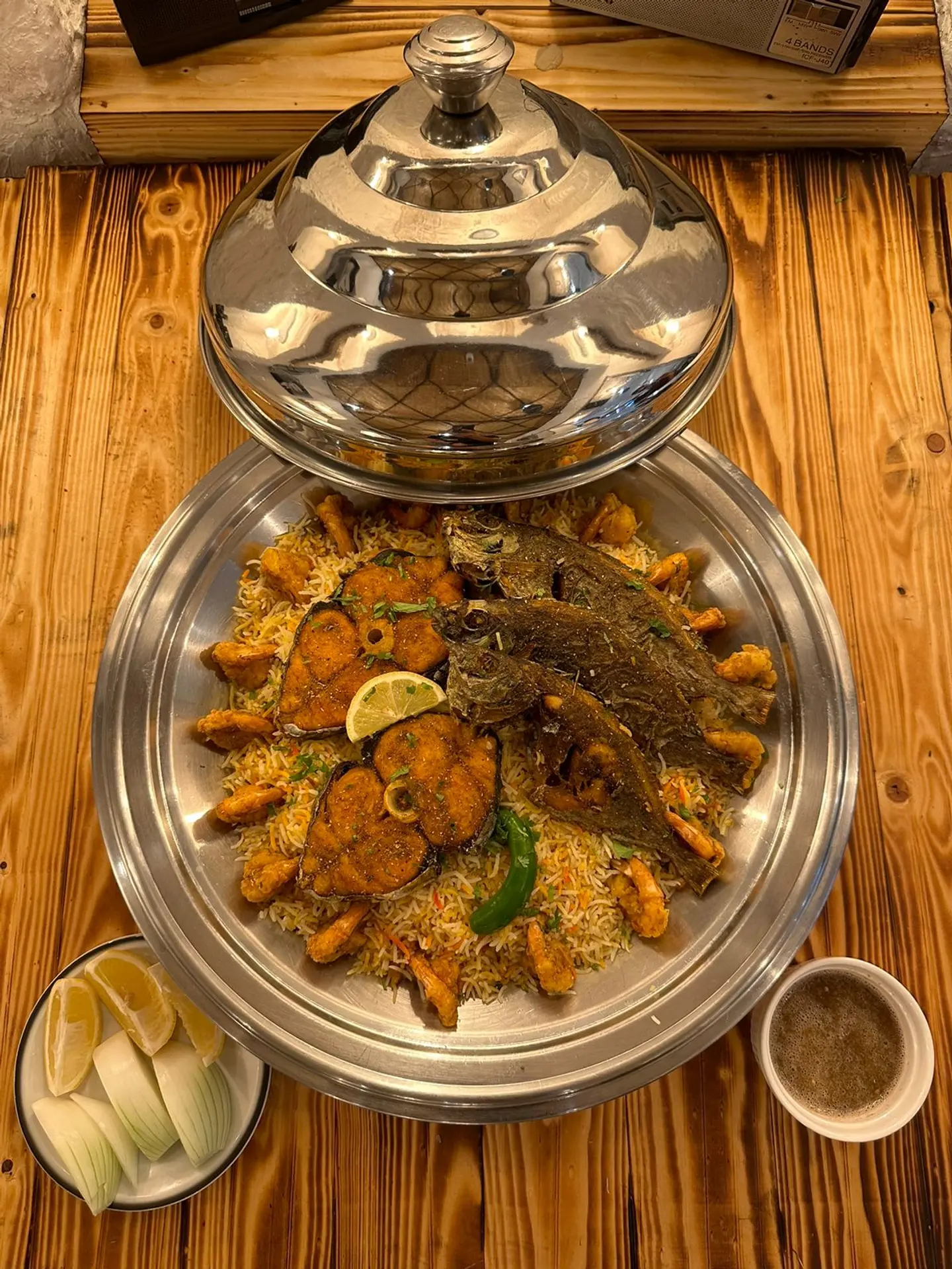 وجبة كنعد وصافي وربيان