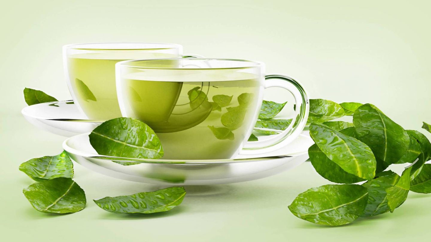 كوب شاي أخضر