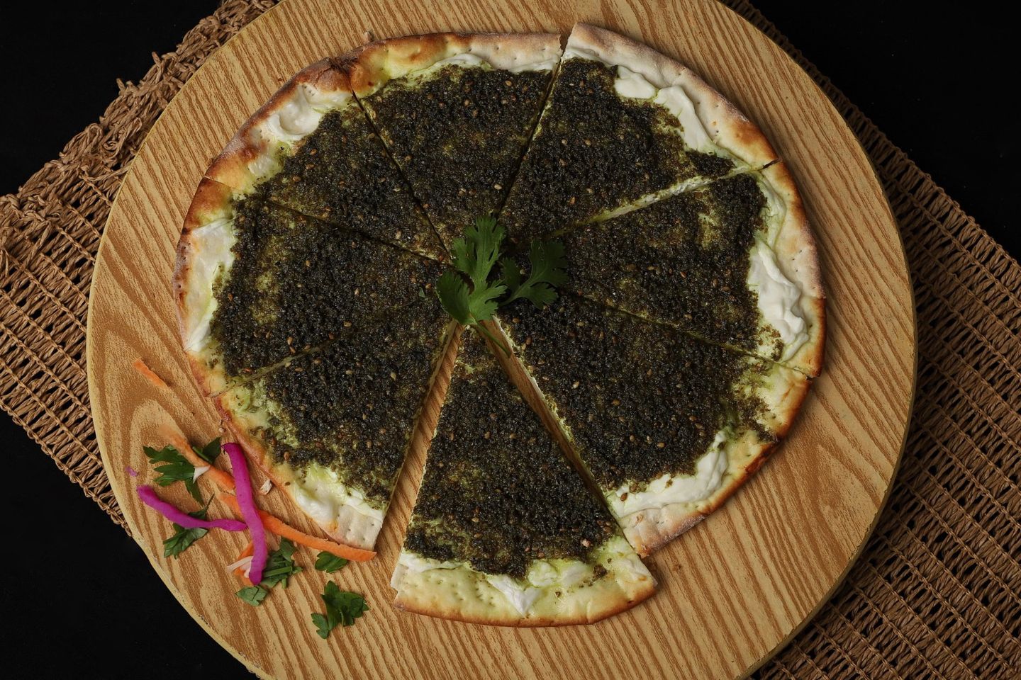 زعتر لبنة