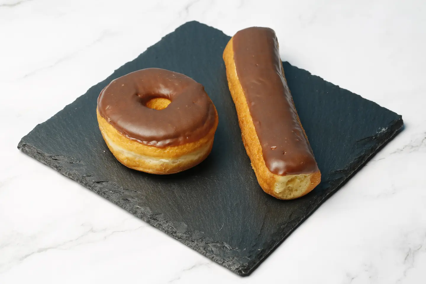 Donuts Chocolate Bar