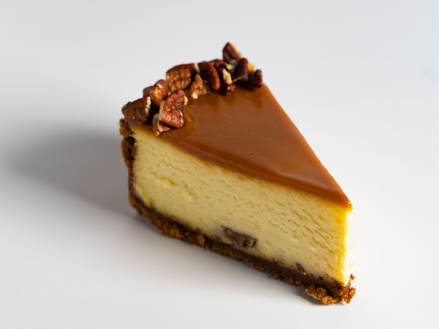 Pecan Caramel Cheesecake