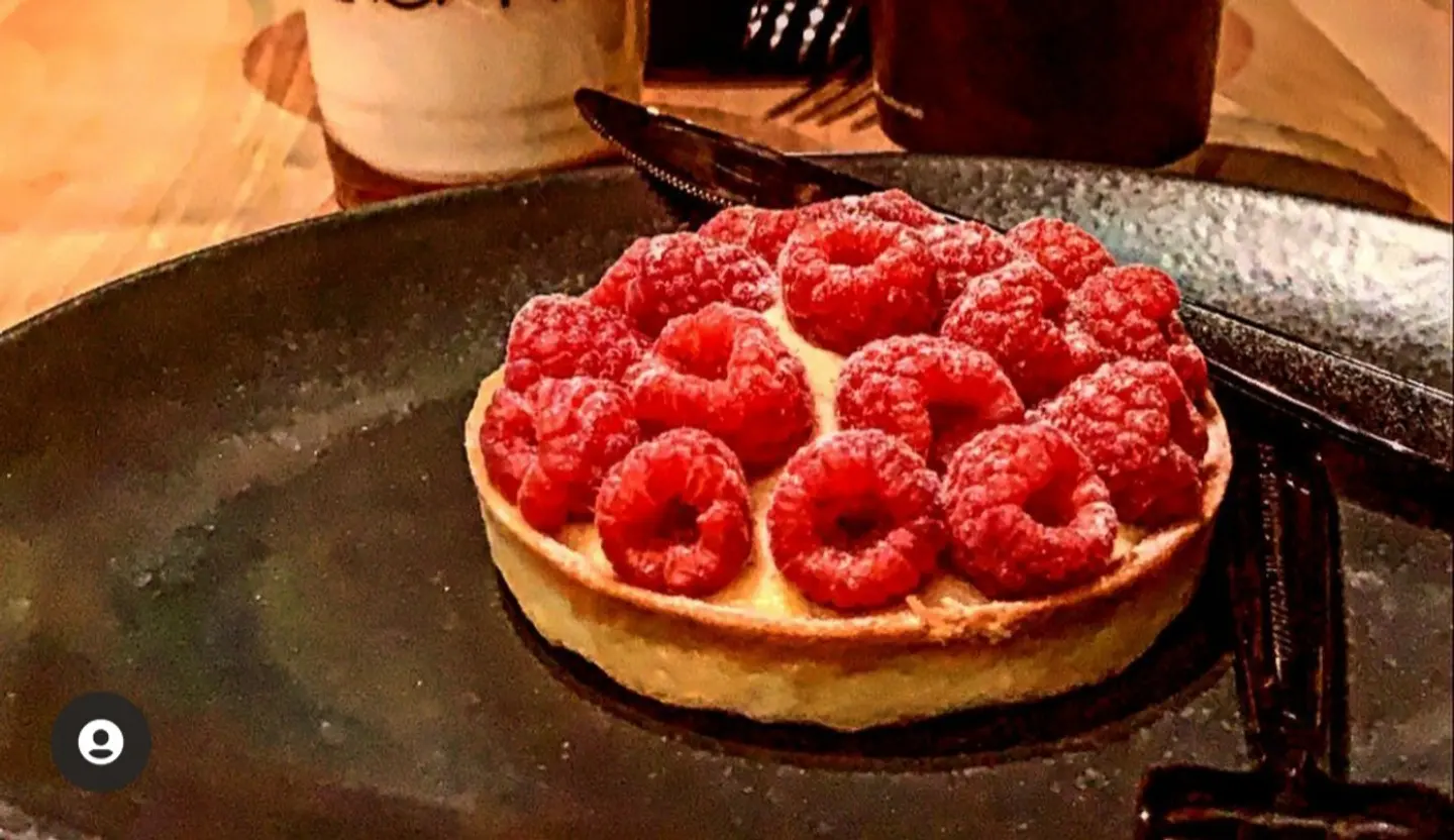 Raspberry Tart