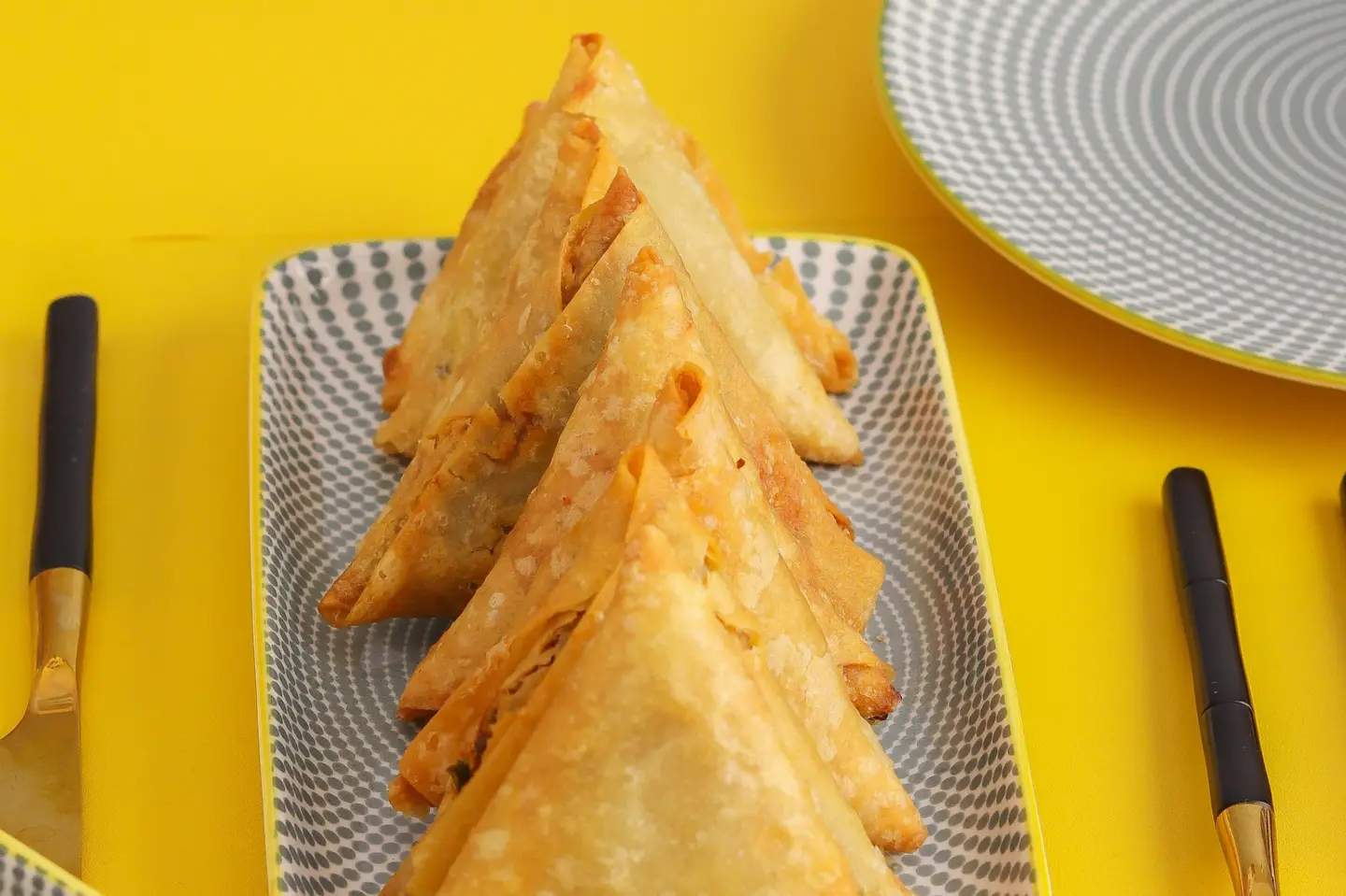 سمبوسة لحم