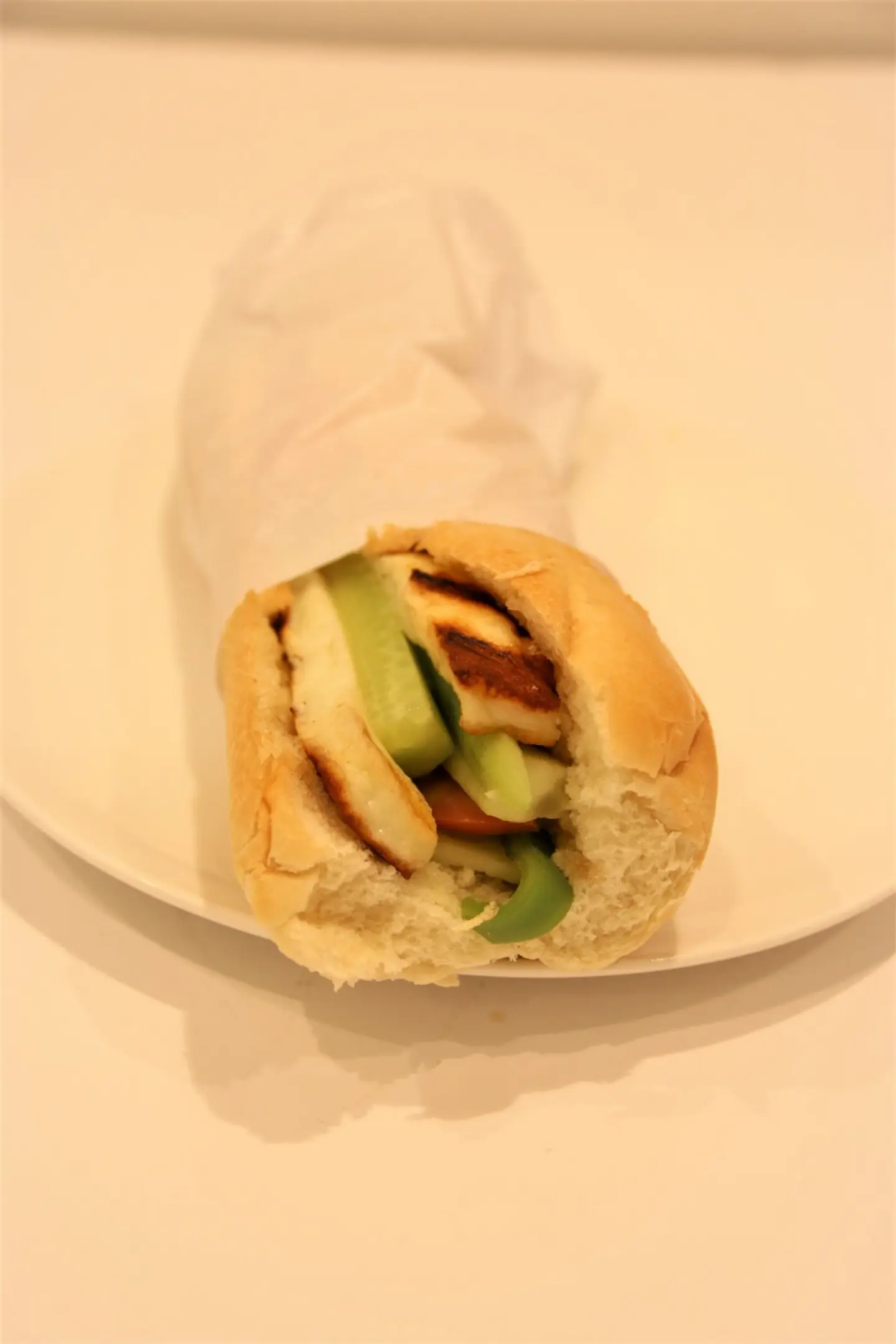 ساندوتش جبن سائل