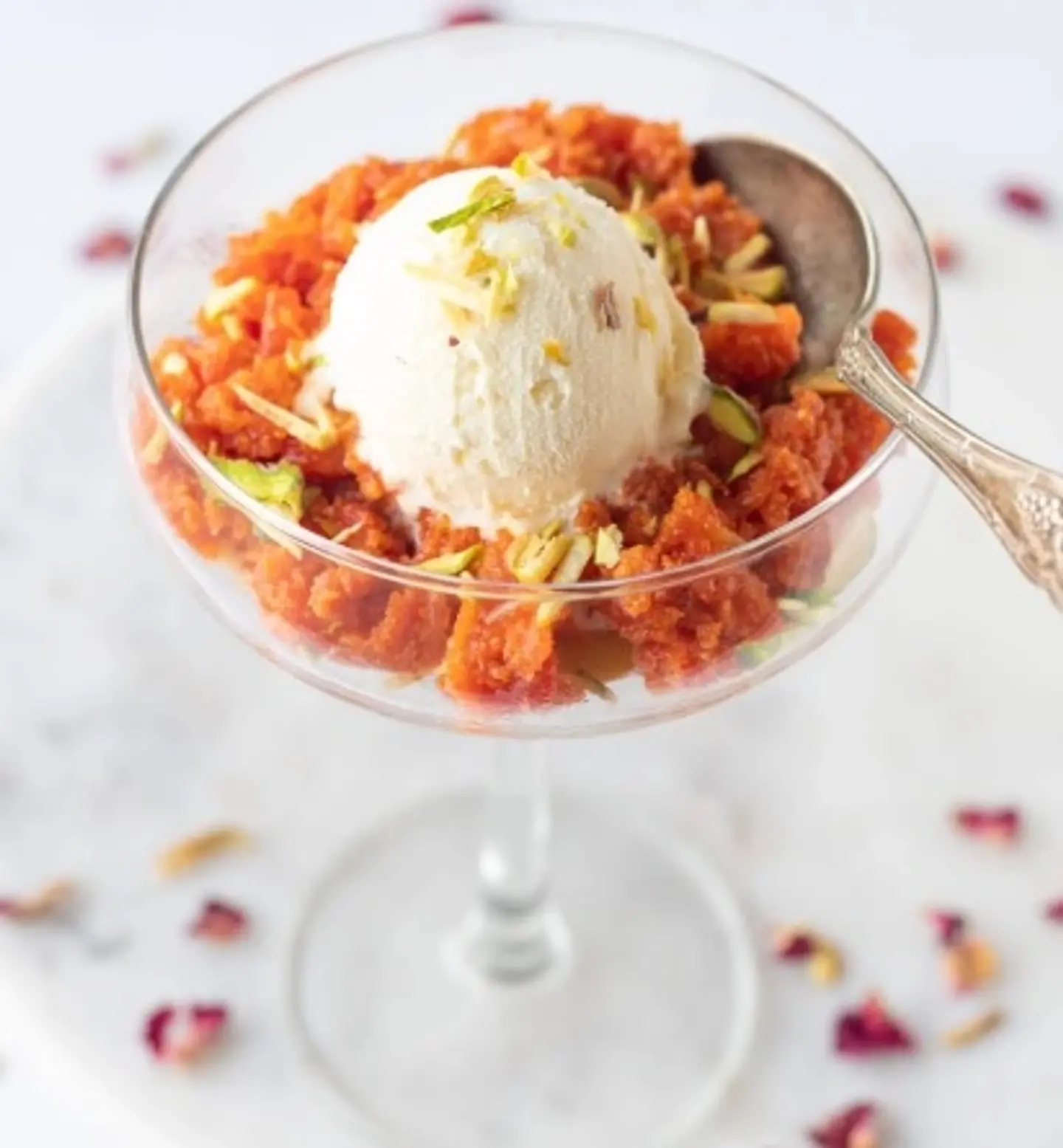 Gajar Ka Meetha With Ice Cream