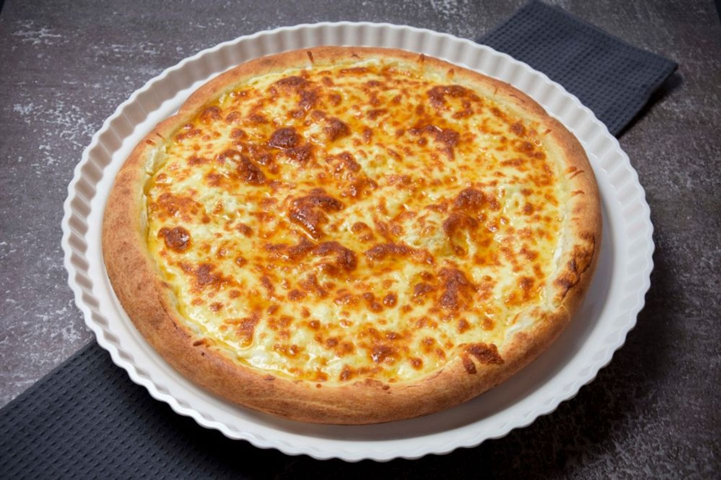 Mix Cheese Pizza