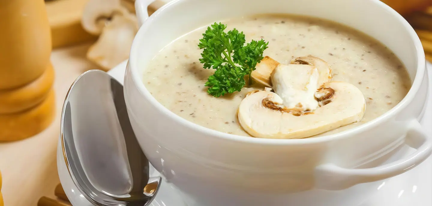 شوربة كريمة الدجاج