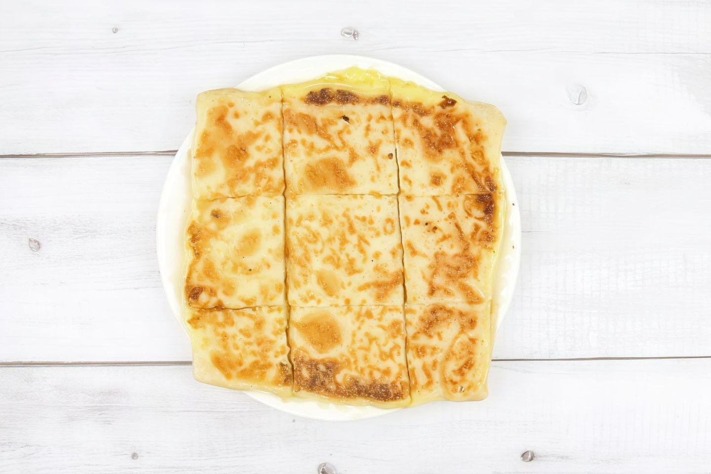 مطبق حلو بالموز والقشطة