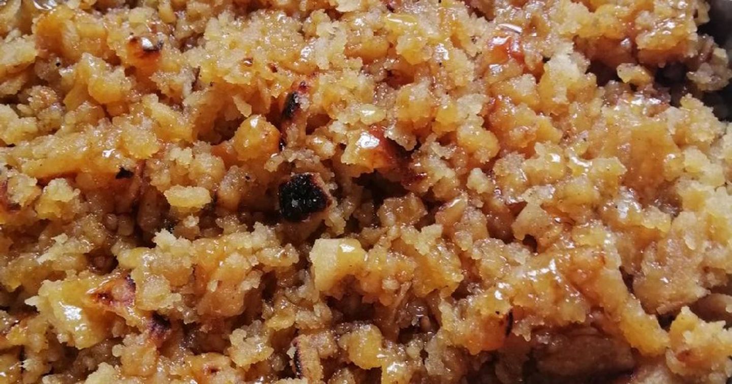 فتة بالسمن والقشطة