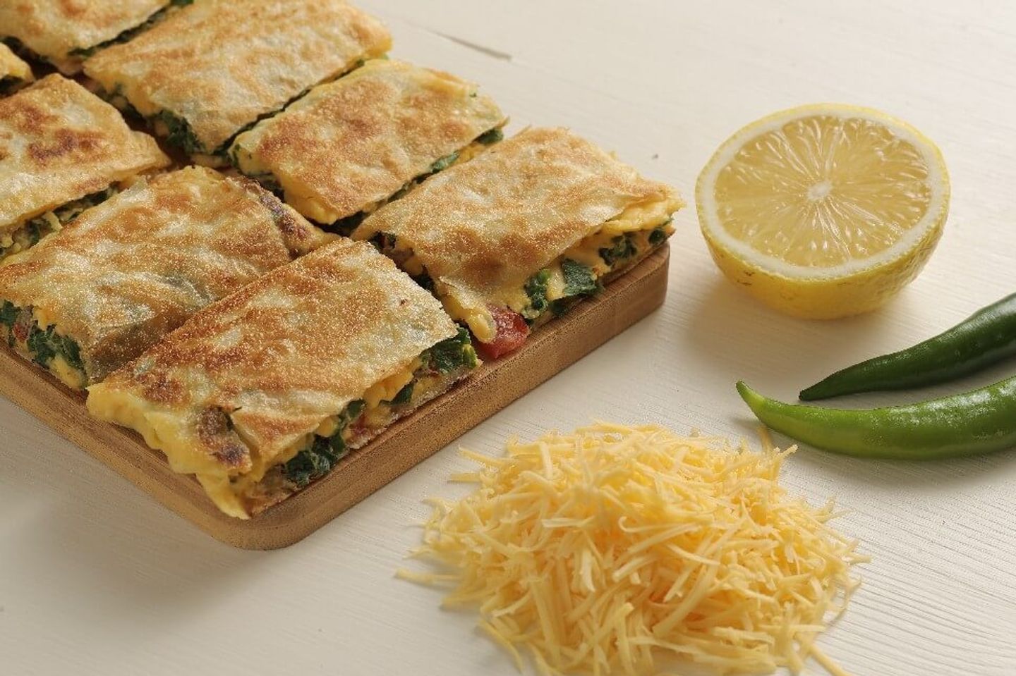 فطيرة جبنة مديني