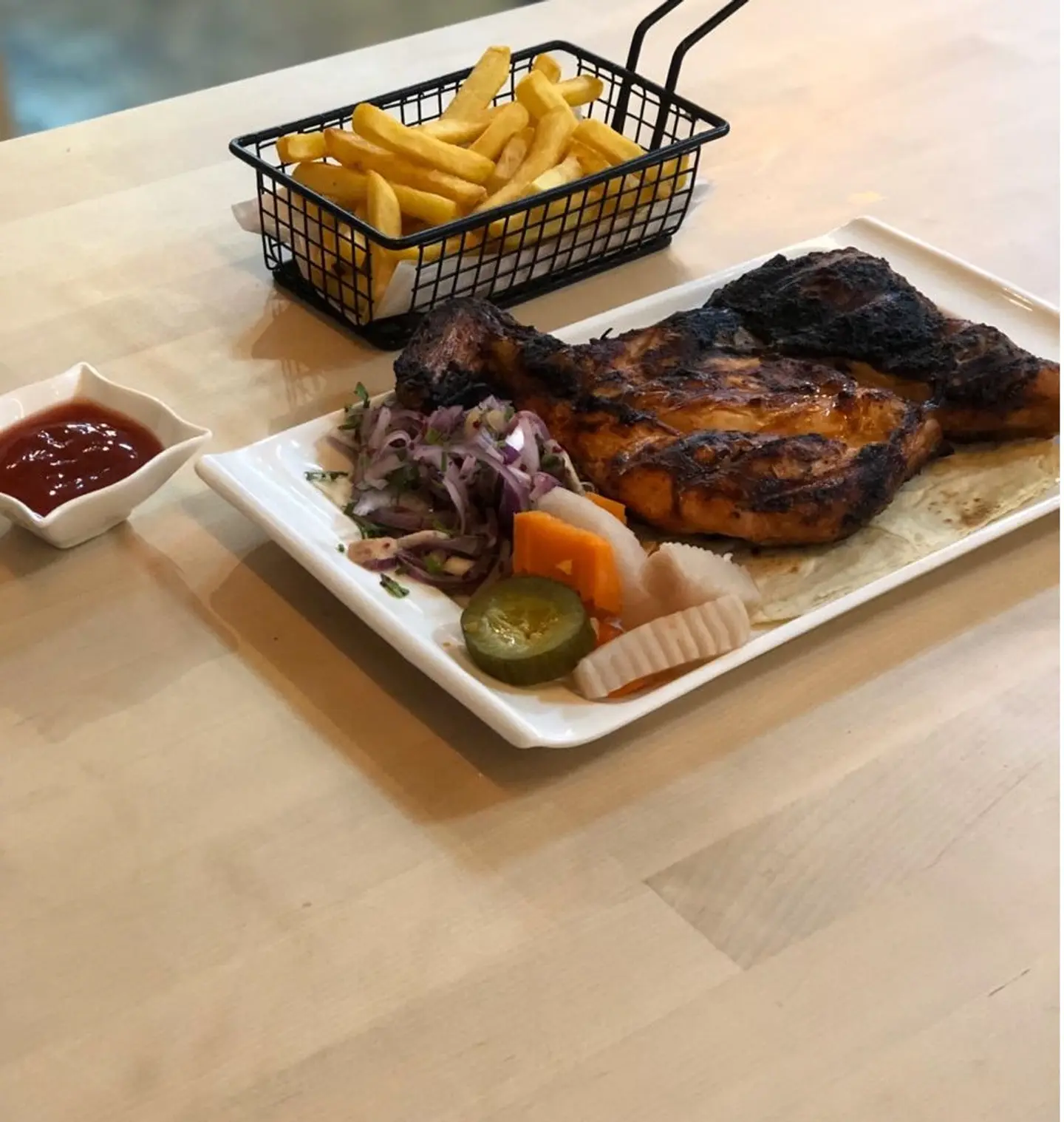 نص دجاج على الفحم