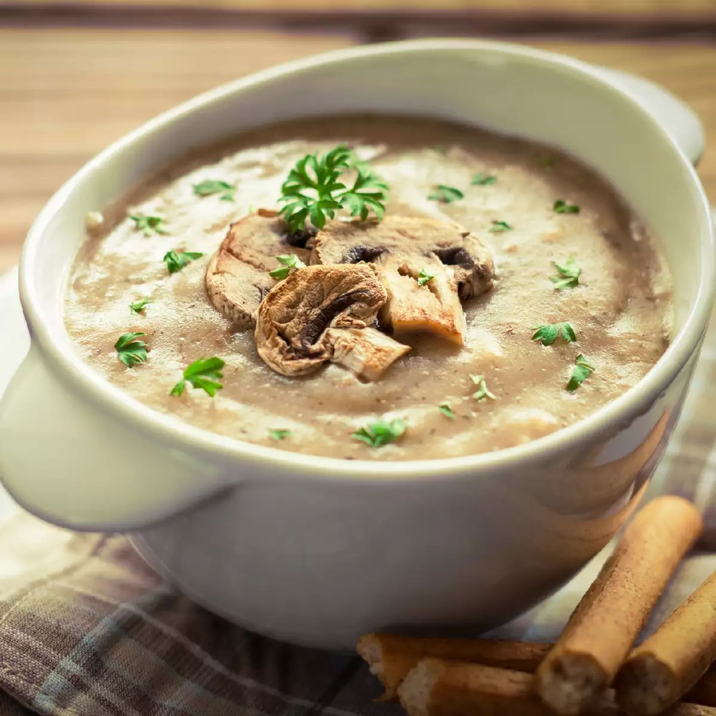 شوربة الفطر بالكريمة
