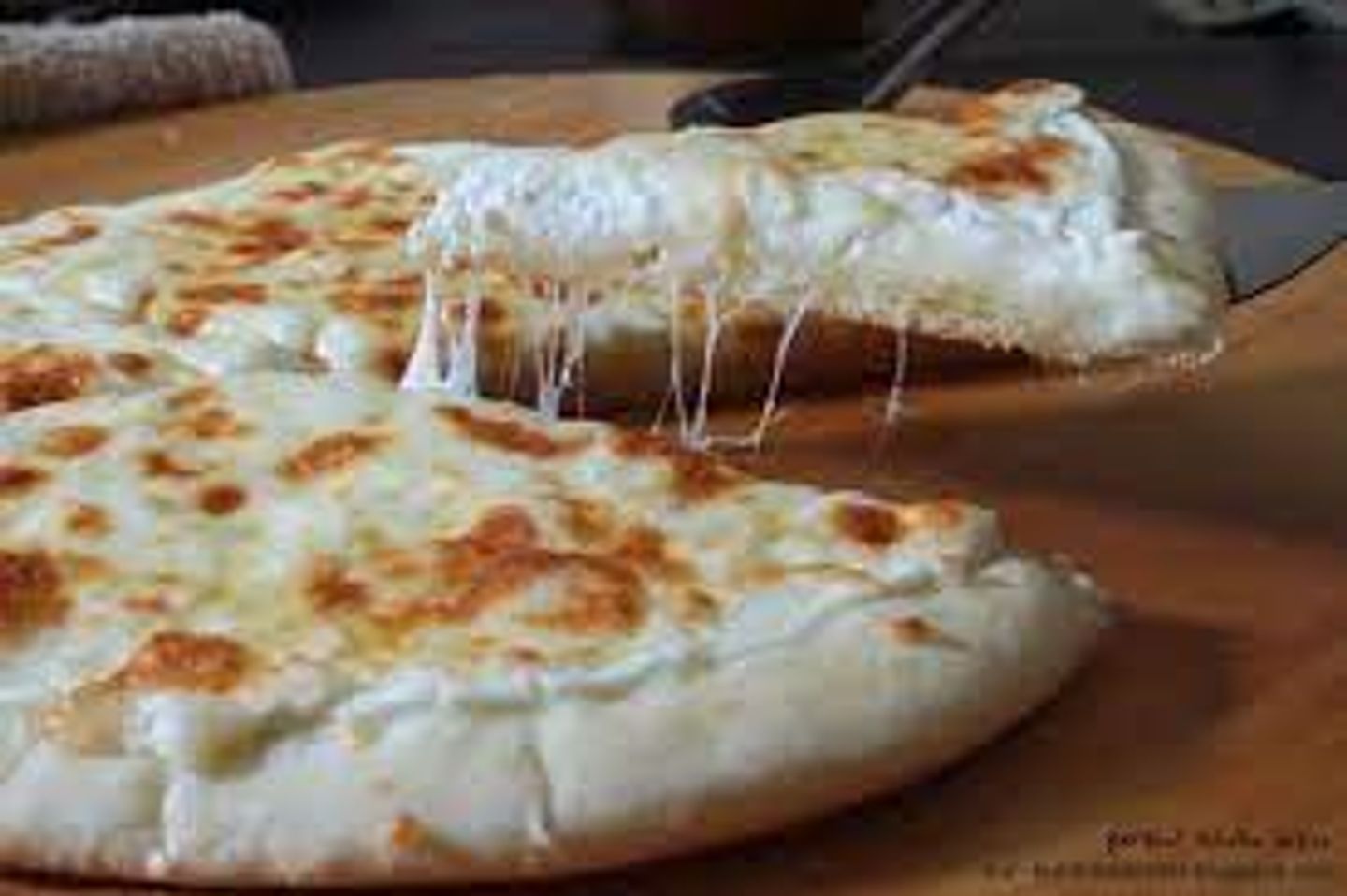 فطيرة موزريلا