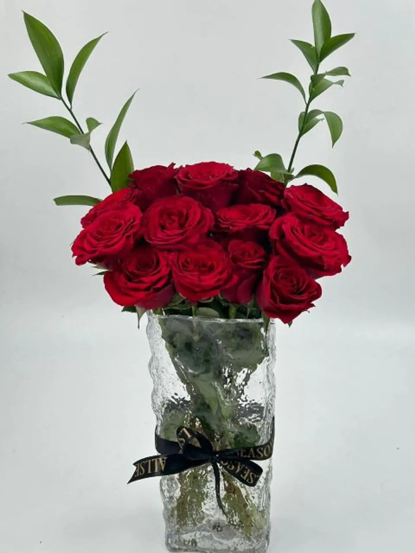 Vasa Red Rose