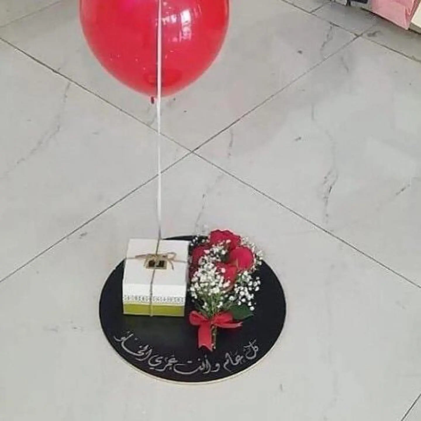 ١٢