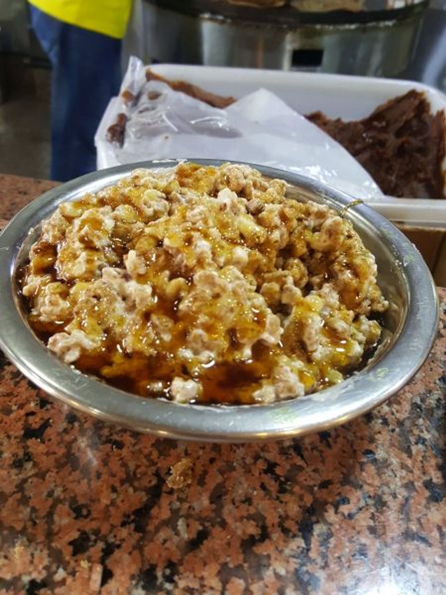معصوب سمن وعسل