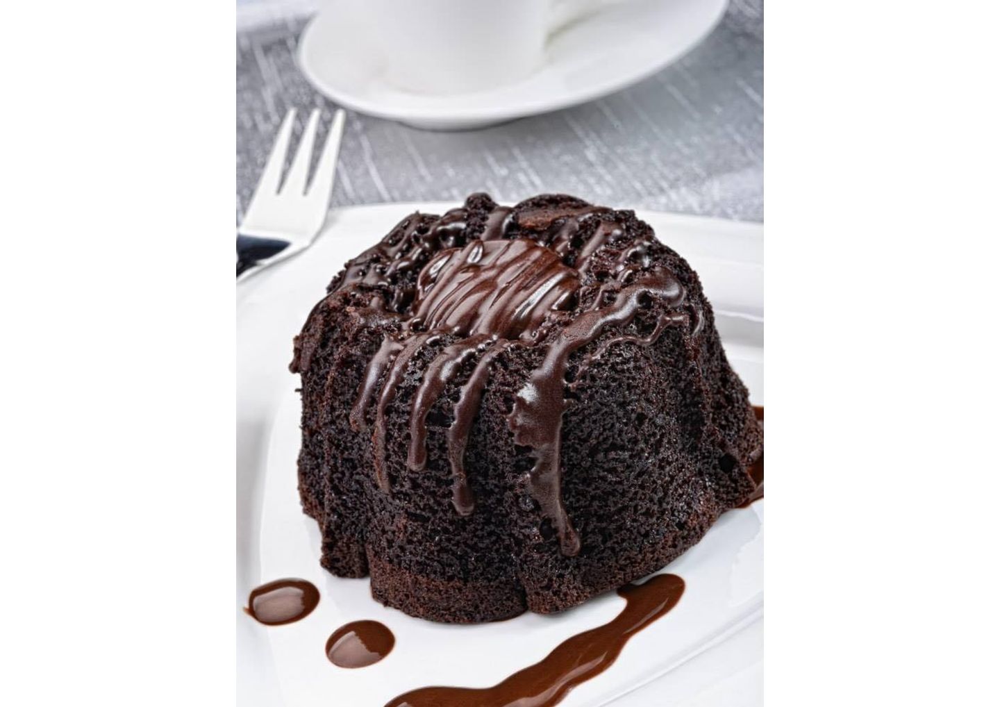 Large Bandlett Cake