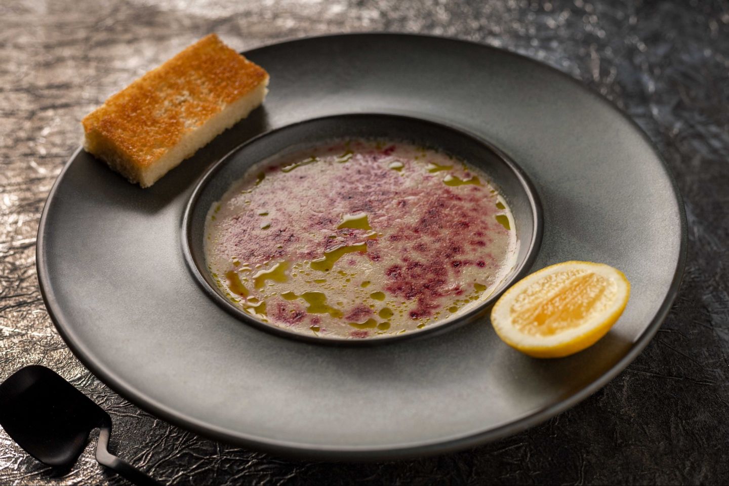 شوربةالماشروم و الدجاج بالكريمة