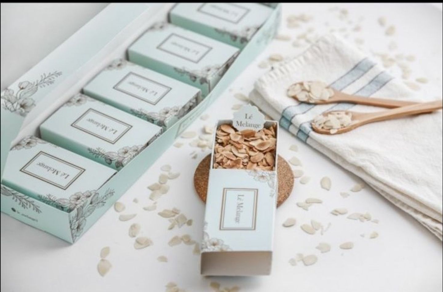 Small Size Cheese With Dates And Almonds