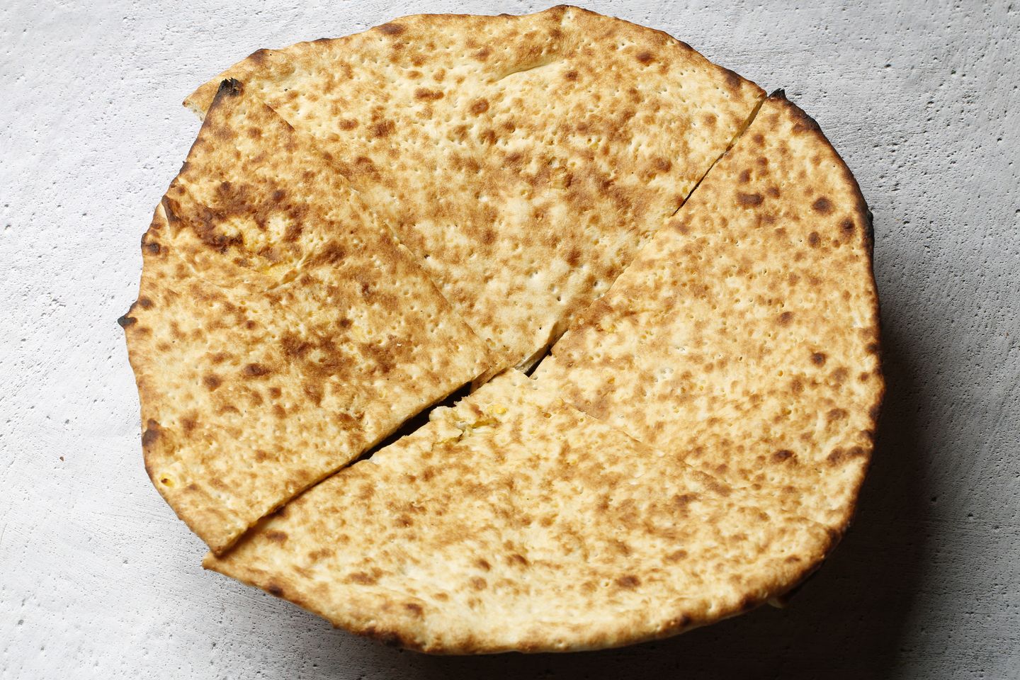تميس بالجبن