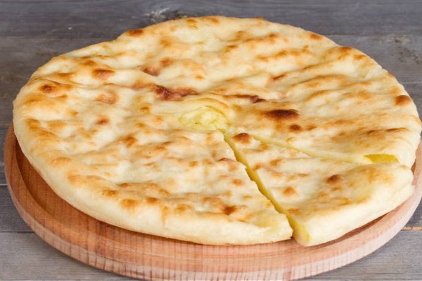 فطيرة جبن سائل دجاج