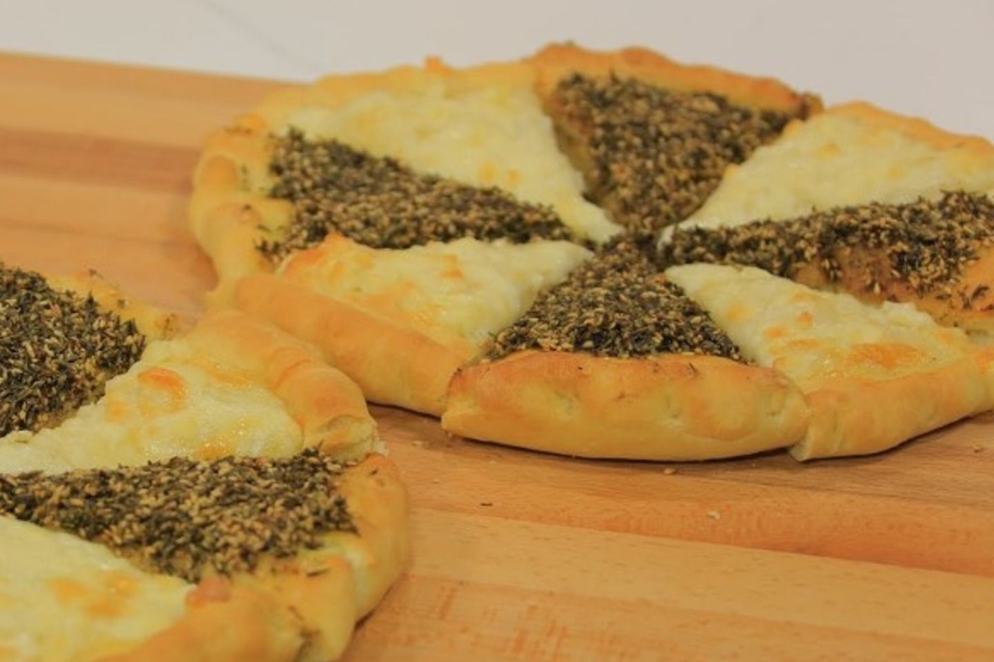 لبنة بالزعتر