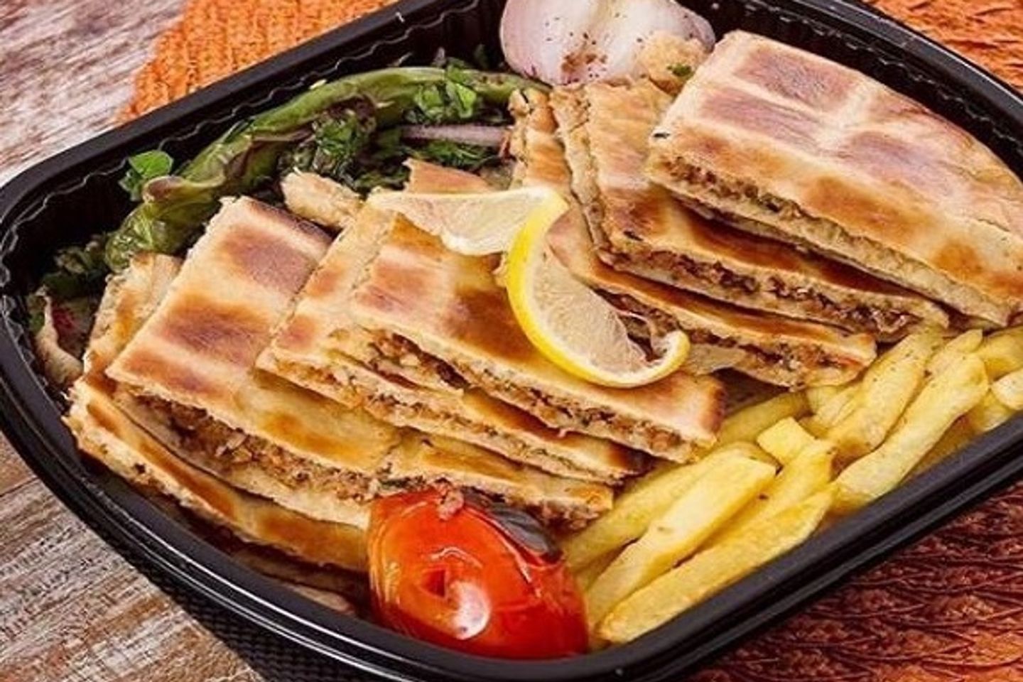 عرايس لحم